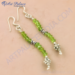 Load image into Gallery viewer, 925 sterling silver peridot drop earrings with green gemstones, perfect for gifting and everyday wear.