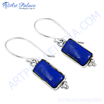 Load image into Gallery viewer, 925 sterling silver drop earrings with rectangular lapis lazuli gemstones, featuring a deep blue color.