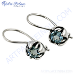 将图像加载到图库查看器中, 925 sterling silver dangle earrings with blue topaz gemstones in a floral design.