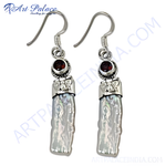 Load image into Gallery viewer, 925 sterling silver dangle earrings featuring freshwater pearls and red garnet accents