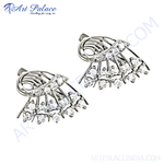 将图像加载到图库查看器中, Silver stud earrings with cubic zirconia stones, fan design, for women. Elegant and stylish.