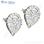 将图像加载到图库查看器中, Heart-shaped diamond stud earrings crafted from 925 sterling silver, sparkling and elegant.