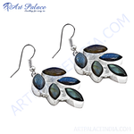 Load image into Gallery viewer, 925 sterling silver dangle earrings featuring iridescent blue and green labradorite gemstones.