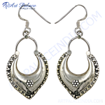 Load image into Gallery viewer, 925 sterling silver filigree dangle earrings with intricate detailing for women.
