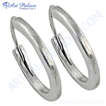 Load image into Gallery viewer, 925 sterling silver hoop earrings for women, showcasing a classic and elegant design.