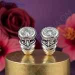 Load image into Gallery viewer, Pendientes de plata con circonita cúbica de corte ovalado para mujer | Joyería elegante