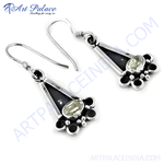 Load image into Gallery viewer, 925 sterling silver dangle earrings featuring a green amethyst gemstone, perfect for women's jewelry.