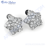 将图像加载到图库查看器中, Sterling silver star shaped stud earrings with sparkling cubic zirconia stones.