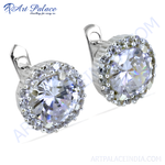 将图像加载到图库查看器中, 925 sterling silver halo earrings with clear cubic zirconia stones. Elegant and sparkling