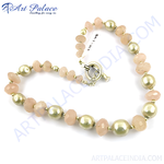 Load image into Gallery viewer, Rose quartz and pearl beaded necklace with gold accents, women's fashion jewelry.