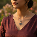 Load image into Gallery viewer, Colgante de cuarzo ahumado en plata 925 para mujer | Joyería con piedras preciosas