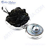 将图像加载到图库查看器中, Sterling silver locket pendant with carved black onyx rose gemstone.