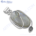 Load image into Gallery viewer, 925 sterling silver moonstone pendant, featuring a pearlescent, iridescent gemstone.