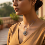 Load image into Gallery viewer, Colgante de amatista en plata 925 para mujer | Joyería con piedras preciosas