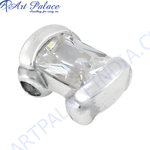 Load image into Gallery viewer, 925 sterling silver pendant featuring a rectangular-cut, clear cubic zirconia gemstone, perfect for elegant daily wear.