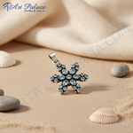 Load image into Gallery viewer, Colgante de flor de topacio azul en plata de ley 925 | Joyería para mujer