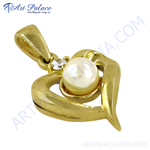 将图像加载到图库查看器中, gold plating heart pendant with a pearl center. Elegant gold plating jewelry for women.