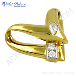 将图像加载到图库查看器中, gold plating pendant with diamond accents. High-quality gold plating pendant featuring sparkling diamonds, perfect for a gift.