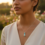 Load image into Gallery viewer, Dije de sandalia esmaltada de plata para mujer | Joyería de verano