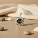 将图像加载到图库查看器中, 925 Silver Green Gemstone Pendant | Oval Cut | For Women