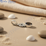 Load image into Gallery viewer, Colgante de cuarzo ahumado en plata 925 para mujer | Joyería con piedras preciosas