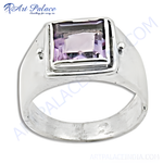 Load image into Gallery viewer, Sterling silver ring with a square-cut amethyst gemstone for men. A classic and elegant design.