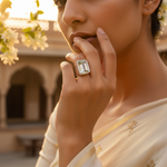 Load image into Gallery viewer, Anillo de plata con corte esmeralda | Para hombre | Joyería de regalo