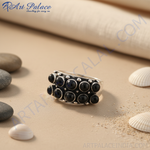 Load image into Gallery viewer, Anillo de plata 925 con piedra negra para mujer | Joyería con estilo