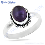 将图像加载到图库查看器中, Sterling silver amethyst ring with a large oval purple gemstone.
