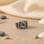 Load image into Gallery viewer, Anillo de filigrana de plata con piedra negra - Joyería llamativa