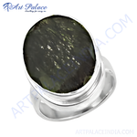 Load image into Gallery viewer, Sterling silver ring with a large oval-cut green gemstone, perfect for women.