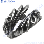 Load image into Gallery viewer, 925 sterling silver abstract design ring with polished finish