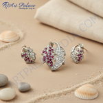 Load image into Gallery viewer, Conjunto de pendientes y colgante de hoja de rubí de plata | Regalo de joyería para mujer