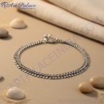 Load image into Gallery viewer, Silver anklet with a delicate chain design, perfect for everyday wear and gifting.