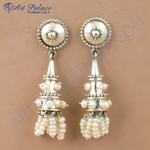 Load image into Gallery viewer, 925 sterling silver dangle earrings with white pearls, a classic and elegant design.
