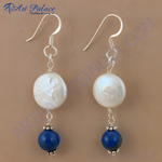 Load image into Gallery viewer, 925 sterling silver dangle earrings with white pearl and blue lapis lazuli beads.
