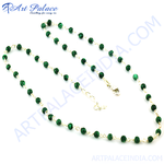 Load image into Gallery viewer, Gold plated necklace with round green malachite beads. Elegant necklace for women.
