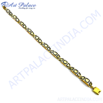 Load image into Gallery viewer, Gold chain bracelet with diamond-shaped accents on a white background, perfect for women.
