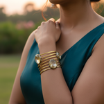 Load image into Gallery viewer, Brazalete de cuarzo rutilado dorado para mujer | Joyería llamativa
