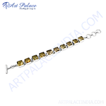 将图像加载到图库查看器中， Sterling silver bracelet featuring square-cut citrine gemstones, ideal for women&#39;s jewelry and daily wear.
