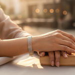 Load image into Gallery viewer, Pulsera de malla plateada | Joyería para mujer | Regalo
