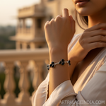 Load image into Gallery viewer, Pulsera de ónix negro en plata 925 para mujer | Joyería de uso diario
