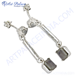 Load image into Gallery viewer, 925 sterling silver drop earrings with rectangular labradorite gemstones. Dangle style, for women.
