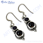 将图像加载到图库查看器中， 925 sterling silver dangle earrings featuring black onyx gemstones, perfect for any occasion.
