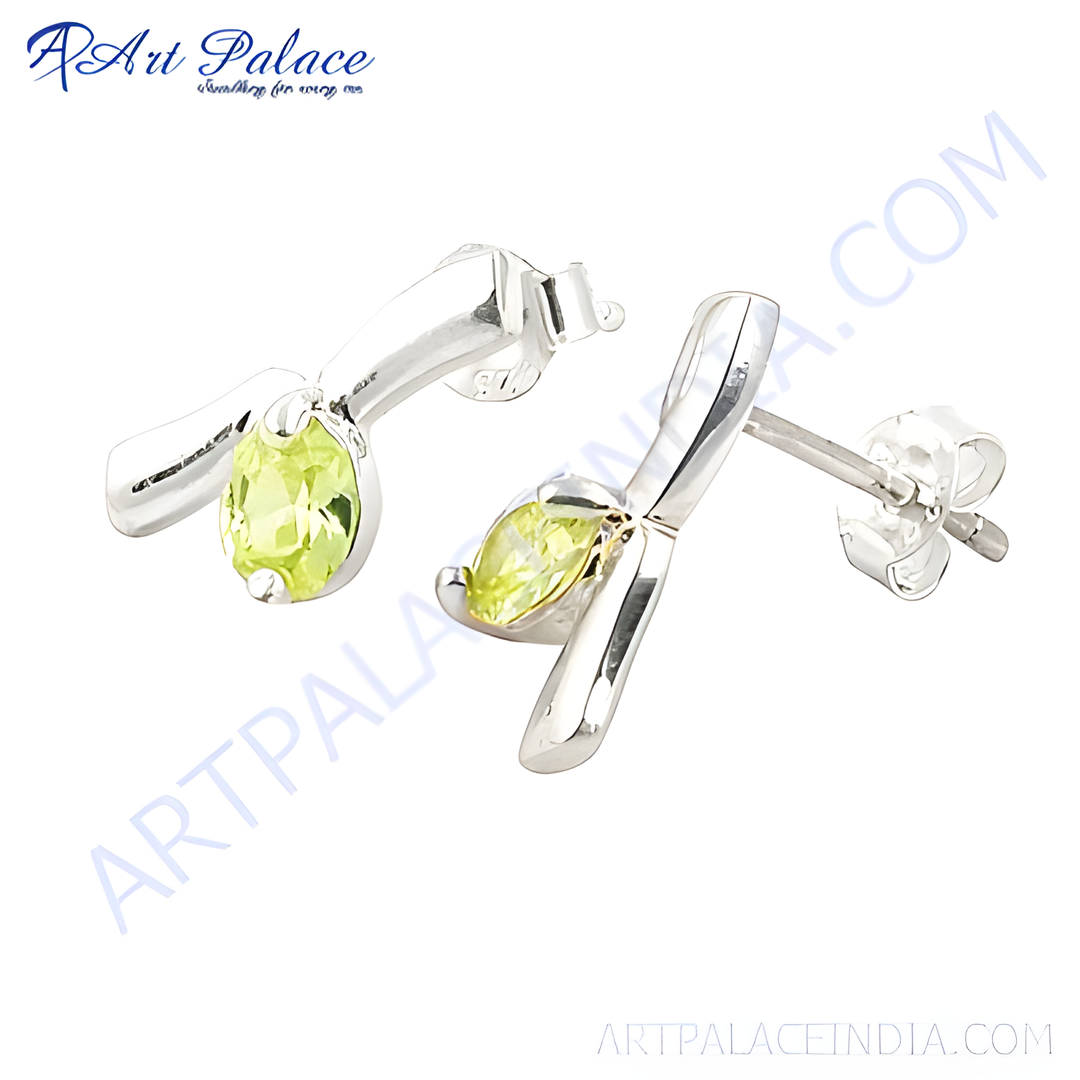925 sterling silver stud earrings featuring vibrant green peridot gemstones, perfect for women's fashion and gifting.