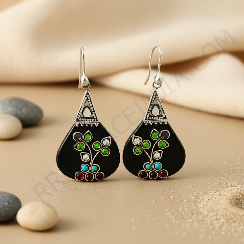 银色吊坠耳环，镶嵌黑玛瑙和宝石 | 女士珠宝