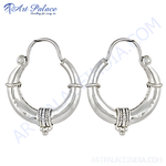 将图像加载到图库查看器中， 925 sterling silver hoop earrings with intricate detailing, designed for women&#39;s daily wear.
