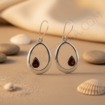 Load image into Gallery viewer, Pendientes de lágrima de granate en plata 925 para mujer | Joyería de regalo
