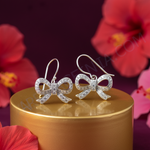 将图像加载到图库查看器中， 镶嵌立方氧化锆石的银色蝴蝶结耳环 | 女士珠宝礼品
