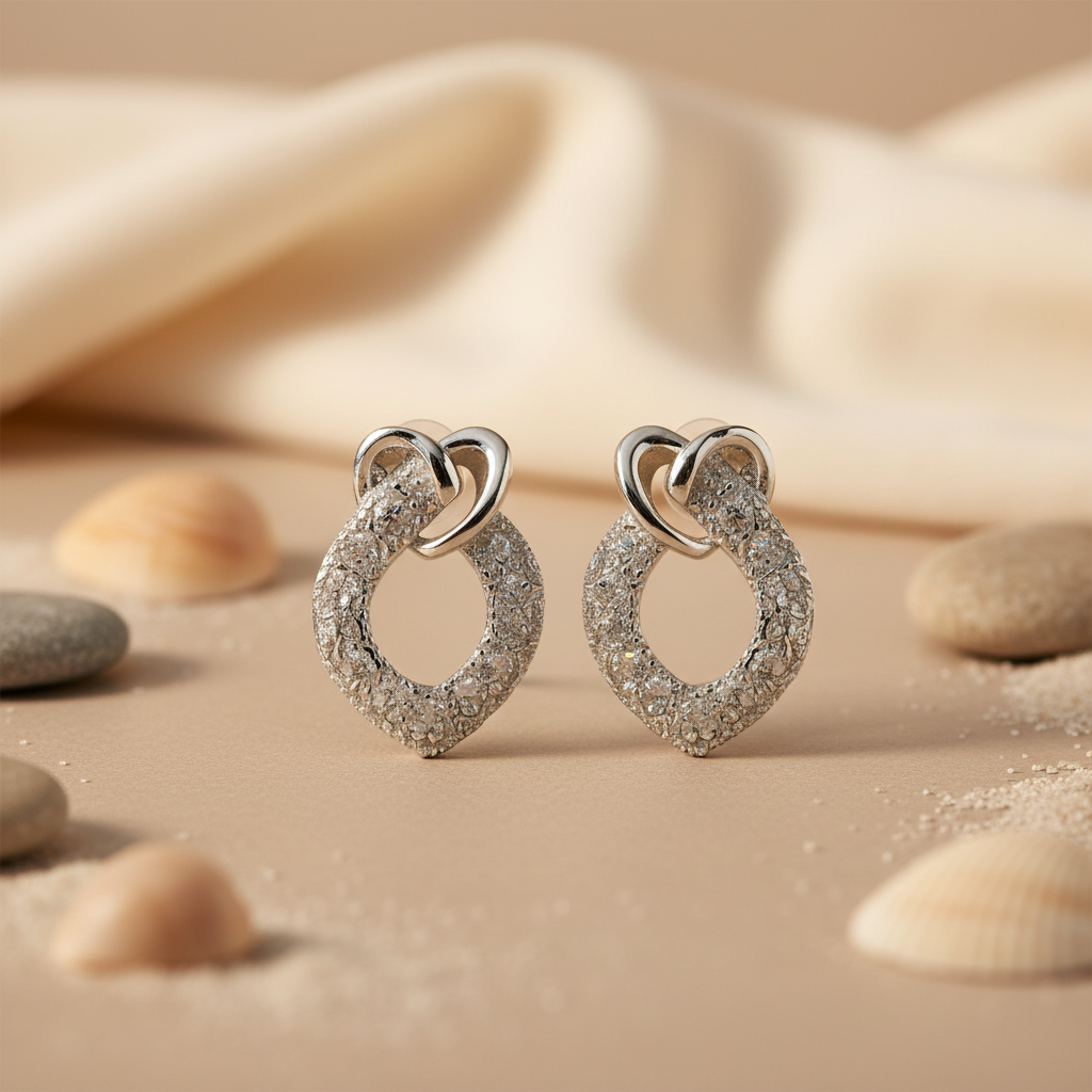 女士银色立方氧化锆水滴耳环 | 精致珠宝